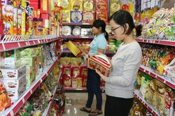 Cách chi 6 triệu mà vẫn có Tết ấm no, chẳng thiếu thứ gì
