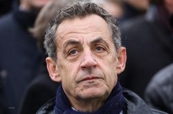 Cựu Tổng thống Pháp Nicolas Sarkozy đối mặt với rắc rối pháp lý mới