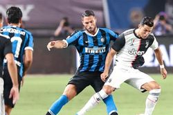 Góc Trương Anh Ngọc: Đường đến Scudetto phải đi qua San Siro…