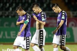 V.League 2021: Địa chấn ngay cú vén màn