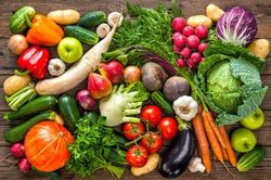 Những cách ăn rau xanh và quả chín có lợi