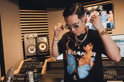 'Get The Gold' là gì mà các Rapper đang rầm rộ chia sẻ?