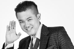 Tro cốt của cố nghệ sĩ Vân Quang Long đã được đưa về với gia đình ở Việt Nam