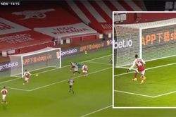 Arsenal: CĐV chán nản trước pha bỏ lỡ không tưởng của Aubameyang