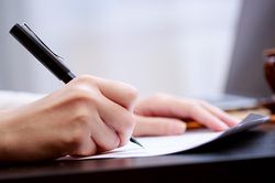 5 lưu ý khi viết bài luận để giành học bổng du học