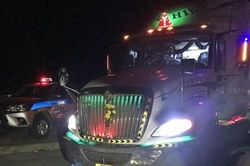 Bất ngờ lời khai của tài xế xe đầu kéo gây tai nạn, kéo thi thể 60 km ở Bình Thuận