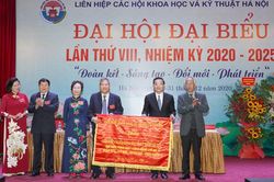 Phát huy vai trò của trí thức Thủ đô