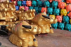 Hàng Việt chiếm ưu thế thị trường trang trí Tết