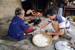 Nhớ món cháo cá 'vạt giường' Quảng Trị