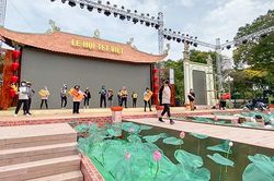Độc đáo Lễ hội Tết Việt tại TP HCM
