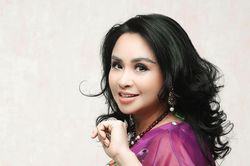 Diva Thanh Lam giới thiệu đêm nhạc mới nhưng khán giả chỉ quan tâm đến chuyện cầu hôn