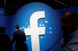 Mỹ yêu cầu Úc hủy bỏ luật yêu cầu Facebook và Google trả tiền cho tin tức