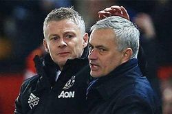 'Mourinho dựng xe buýt thì bị chỉ trích, còn Solskjaer thì không'