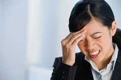 Dấu hiệu cảnh báo bạn đang gặp nguy hiểm về bệnh đau đầu