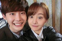 Fan cũ vạch trần Trịnh Sảng từng hẹn hò với Lee Jong Suk, bỏ đoàn phim sang Hàn yêu đương với bạn trai