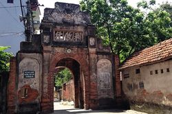 Cổng làng và sự biến dịch văn hóa