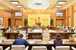 Ủy ban Thường vụ Quốc hội ban hành nghị quyết phê chuẩn nhân sự