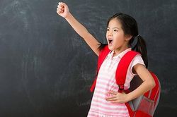 Giúp trẻ tự tin mà không kiêu ngạo