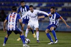 Alcoyano 2-1 Real Madrid: Đá hơn người, Real Madrid vẫn thua sốc đội hạng 3