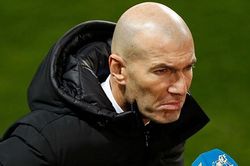 Zidane: 'Không có gì phải xấu hổ khi thua đội hạng 3 cả'