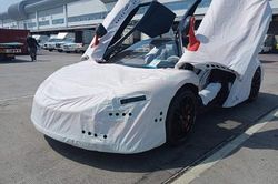 Siêu phẩm McLaren 765LT cập bến Lào, đại gia Việt 'phát hờn'