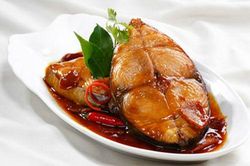 Mẹo nhỏ giúp món cá kho nhừ xương mà vẫn chắc thịt