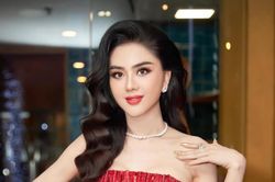 Lâm Khánh Chi tái xuất xinh đẹp khó tin sau khi lộ làn da nhăn nheo sần sùi