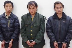 Bị 3 'người bạn' chém chết vì uống ít rượu hơn