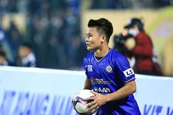 'Kiatisuk, Lee Nguyễn cần thời gian tạo ra bật vọt'