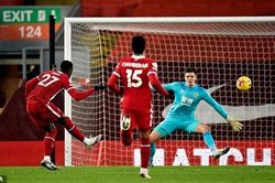 Liverpool chưa thể nghĩ đến cuộc đua vô địch