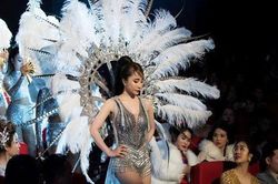 Ca sĩ Maya, diễn viên Quỳnh Nga tỏa sáng tại 'Khơi nguồn vẻ đẹp Việt'