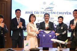 Hà Nội được bơm 'doping' trước đại chiến với B.Bình Dương