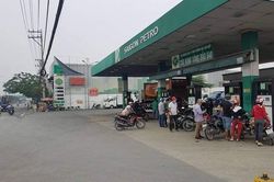 Điều tra nhóm người đi ô tô nổ súng bắn người ở vùng ven Sài Gòn