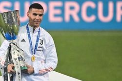 Ronaldo, Messi, Dani Alves: Ai sở hữu nhiều Cúp vô địch nhất?