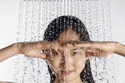 Khi tắm nên làm sạch bộ phận này nhiều hơn để loại bỏ độc tố giúp cơ thể khỏe mạnh hơn