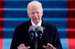 Tổng thống Joe Biden lo ngại xảy ra khủng bố nội địa