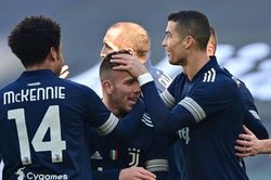 Ronaldo ghi dấu ấn trong chiến thắng của Juventus