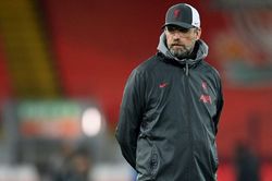 Liverpool: Klopp lấp lửng về tương lai ở Anfield
