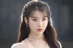 IU kiện antifan