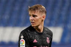 Odegaard sắp đến Arsenal