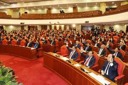 Đoàn đại biểu TPHCM dự Đại hội lần thứ XIII của Đảng