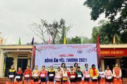 'Đông ấm yêu thương' đến với học sinh xã Quảng Ngần (Vị Xuyên, Hà Giang)