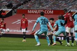Bruno Fernandes tập luyện sút phạt mỗi ngày trước khi ghi bàn ấn định chiến thắng cho Man Utd trước Liverpool