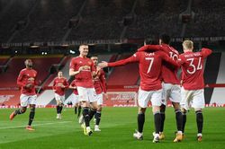 Owen chỉ ra điểm khác biệt MU đánh gục Liverpool