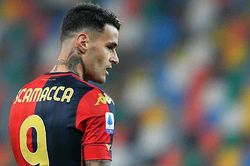 Juventus kiếm tiền đạo mới trong mùa Đông?