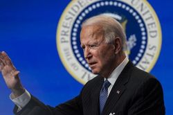Tổng thống Biden dự định điện hóa xe chính phủ