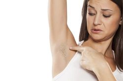 Lông nách sạch bong mà không cần phải nhổ