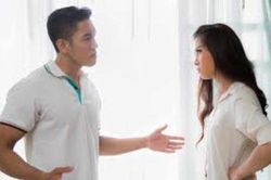 Thấy quần áo con chất đầy giường, tôi hỏi thì vợ đưa ra tờ hóa đơn làm tôi tái cả mặt mày
