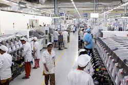 Apple tăng cường chuyển sản xuất iPhone, iPad sang Việt Nam, Ấn Độ