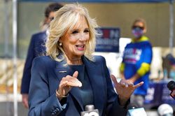 Lý do vợ ông Biden năng nổ hành động ngay khi vào Nhà Trắng